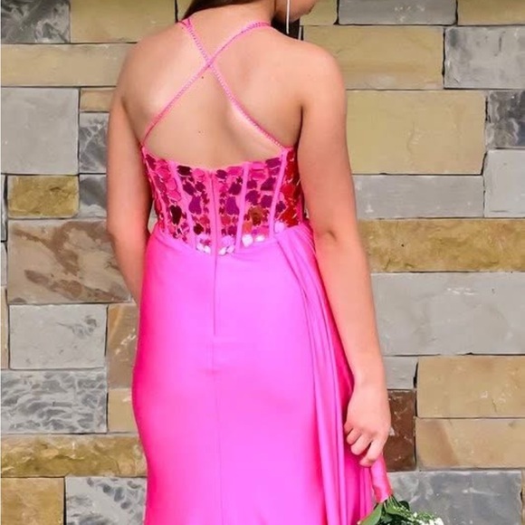 Elegant Pink Sequin Prom Dress - Picture 3 of 5